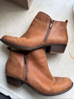 Lucky Brand Cognac Leather Ankle Booties